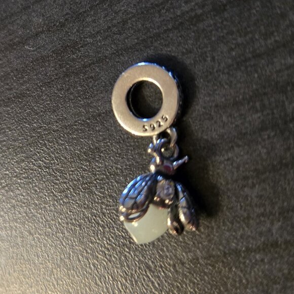 New 925 Silver Glow in the Dark Firefly Charm - Picture 3 of 3